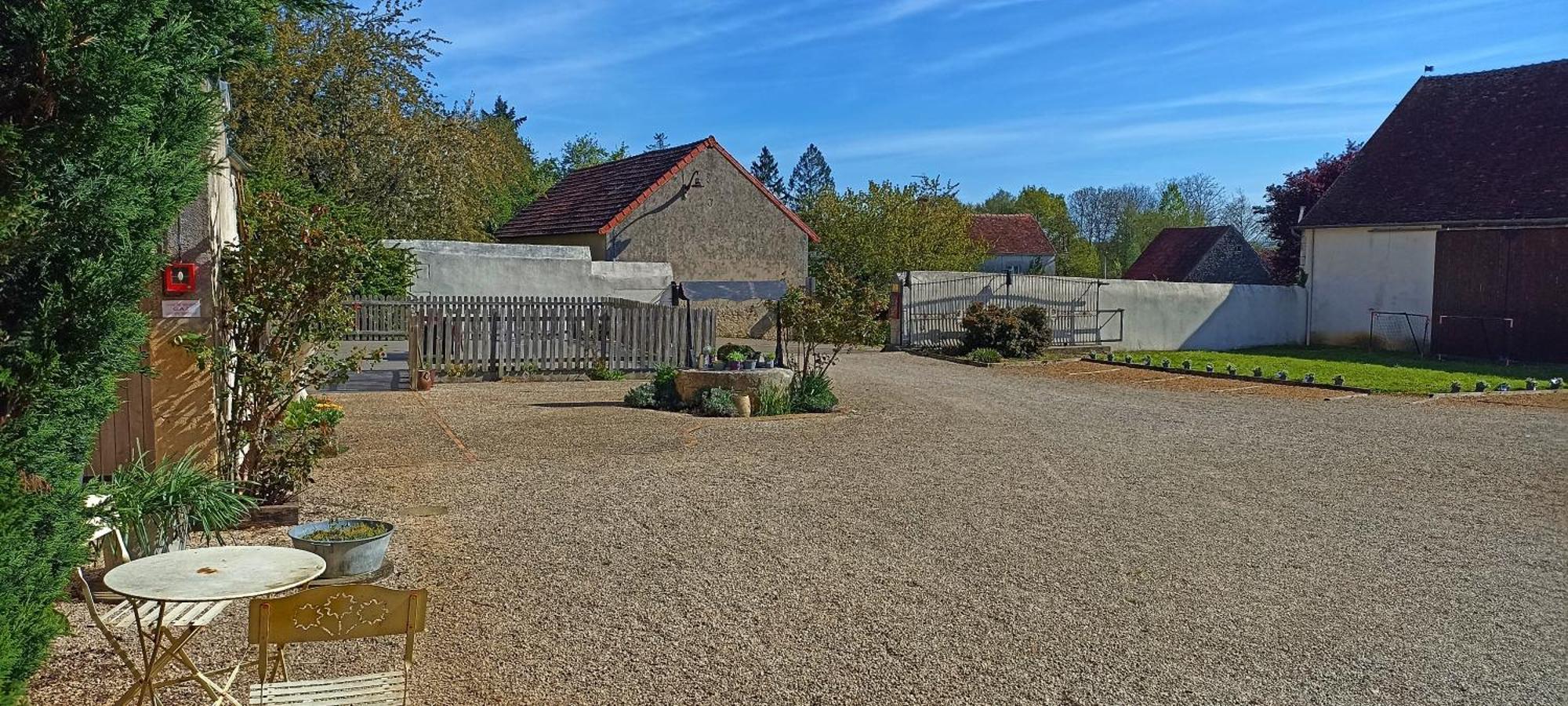 Le Domaine Du Chateau Varennes-les-Narcy Exterior foto