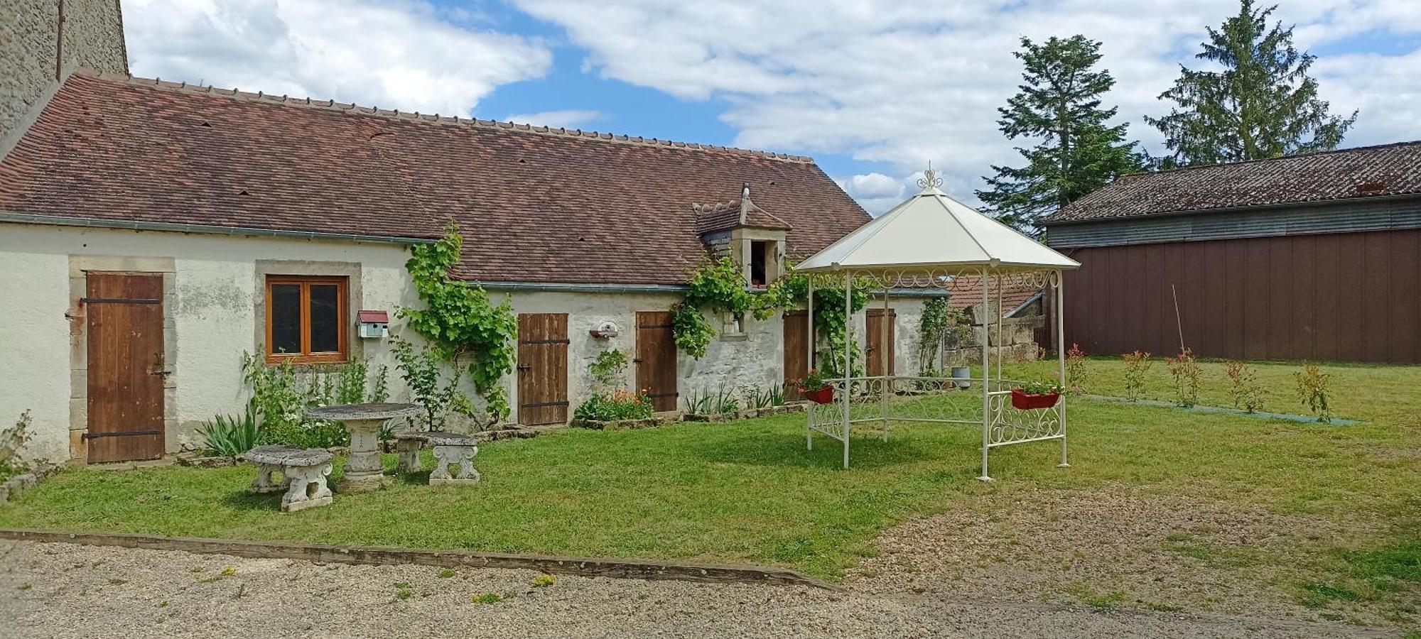Le Domaine Du Chateau Varennes-les-Narcy Exterior foto